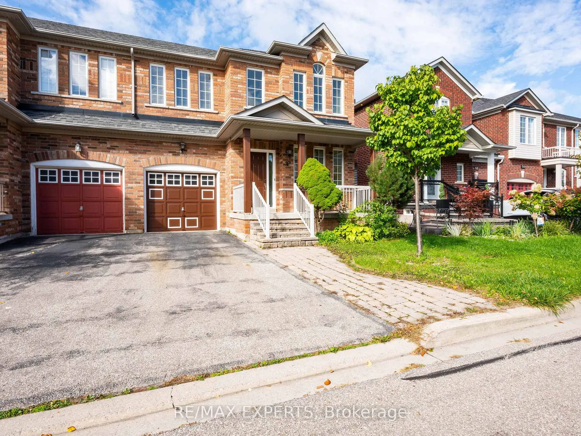 Front of 48 Dylan Street