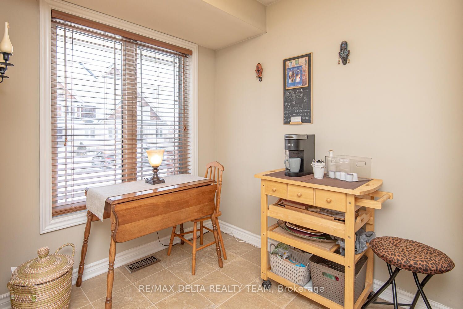 Photo 6 of Unit 125, 80 Crosby Pt, Ottawa, Avalon East — HOMEH