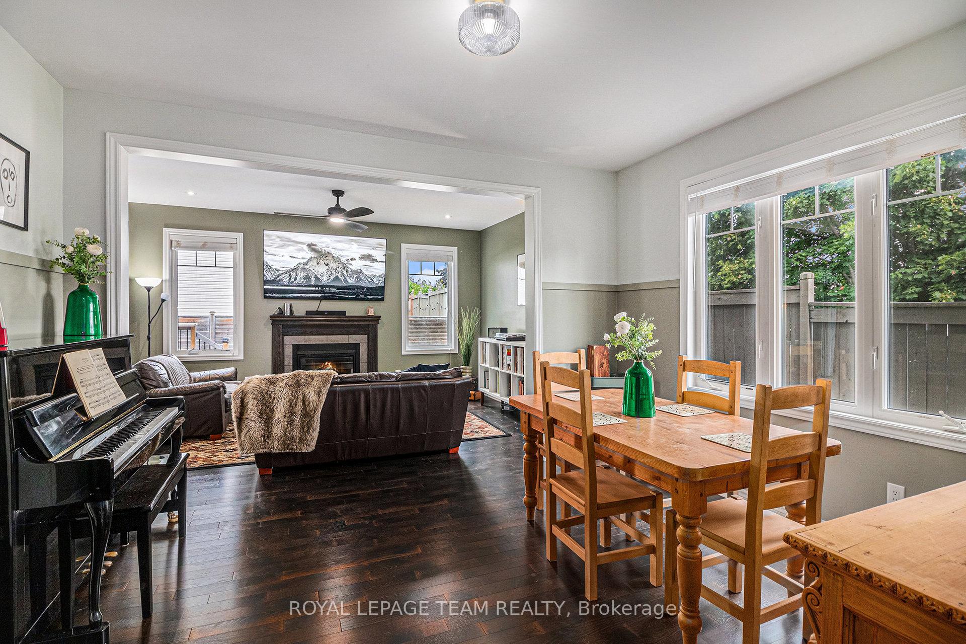 Photo 10 of 91 Damselfly Way, Ottawa, Barrhaven - Half Moon Bay — HOMEH