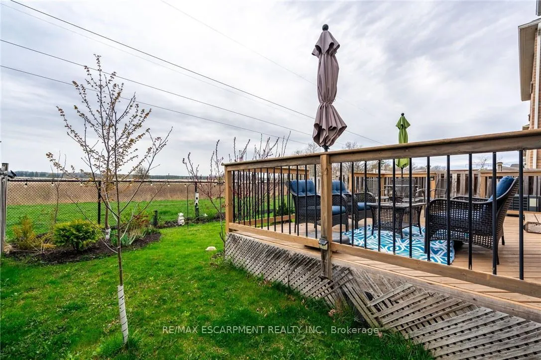 Photo 37 of 141 Voyager Pass, Hamilton, Binbrook — HOMEH