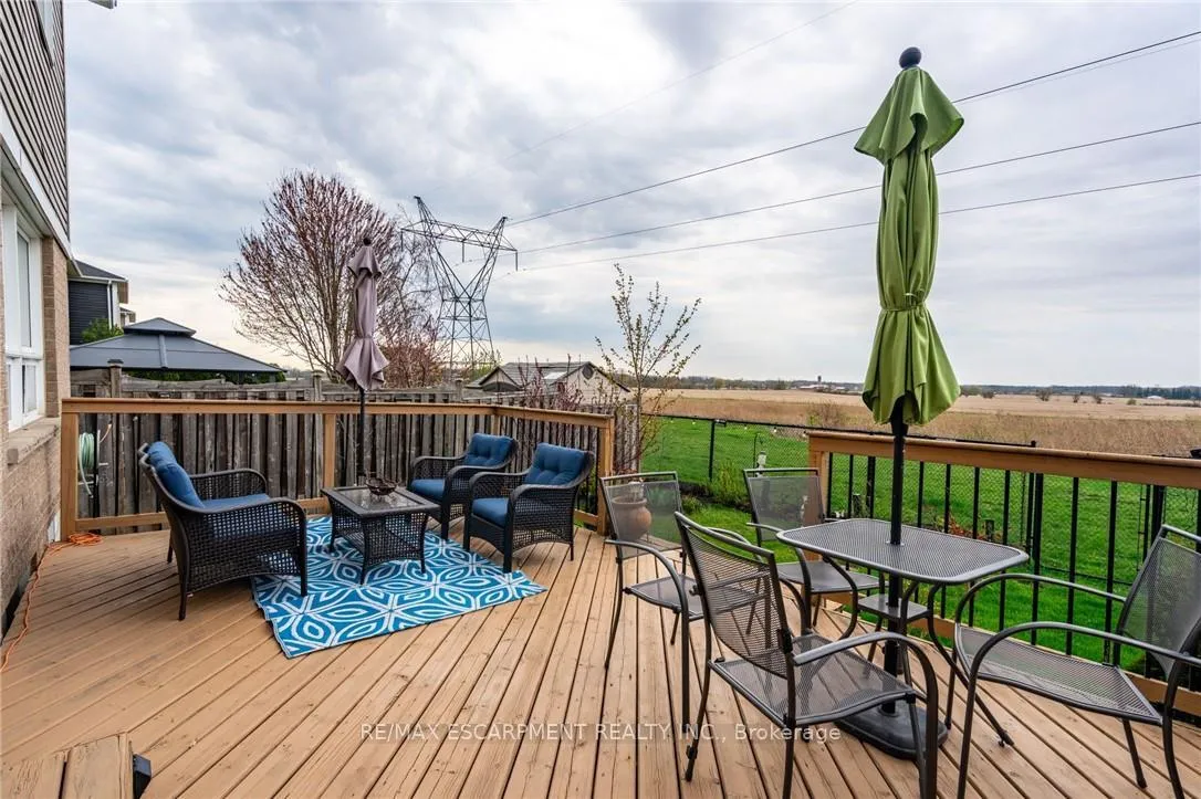 Photo 39 of 141 Voyager Pass, Hamilton, Binbrook — HOMEH