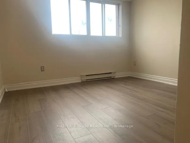 Photo 5 of Unit 208, 837 Simcoe Street S, Oshawa, Lakeview — HOMEH