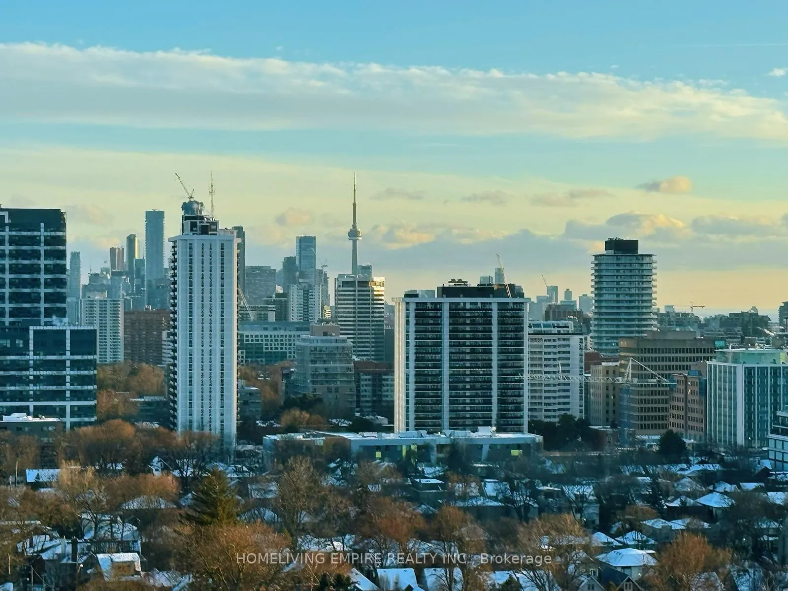 Photo 11 of Unit 2013, 50 Dunfield Avenue, Toronto, Mount Pleasant West — HOMEH