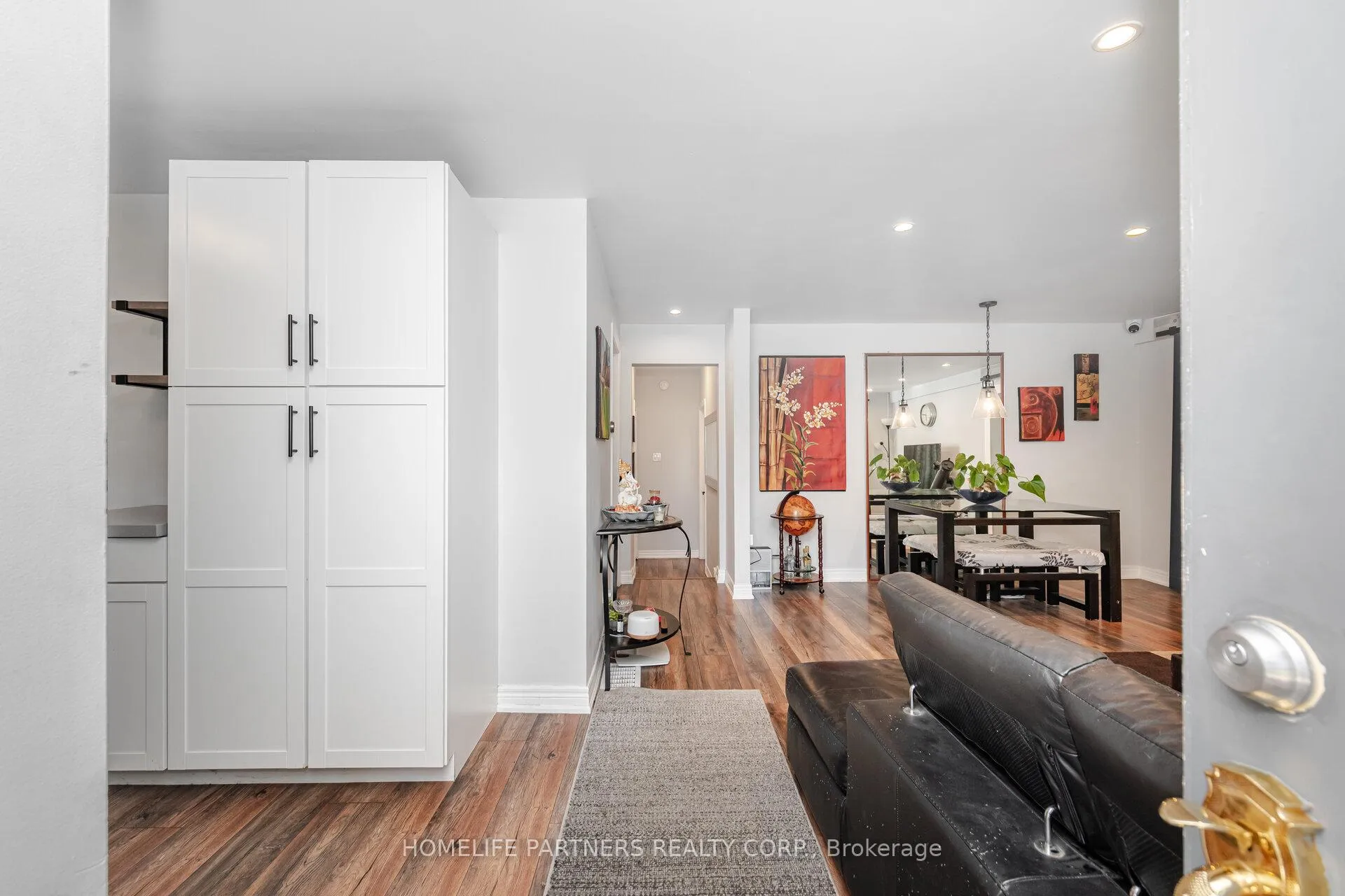 Photo 3 of 749 Happyvale Drive, Innisfil, Alcona — HOMEH
