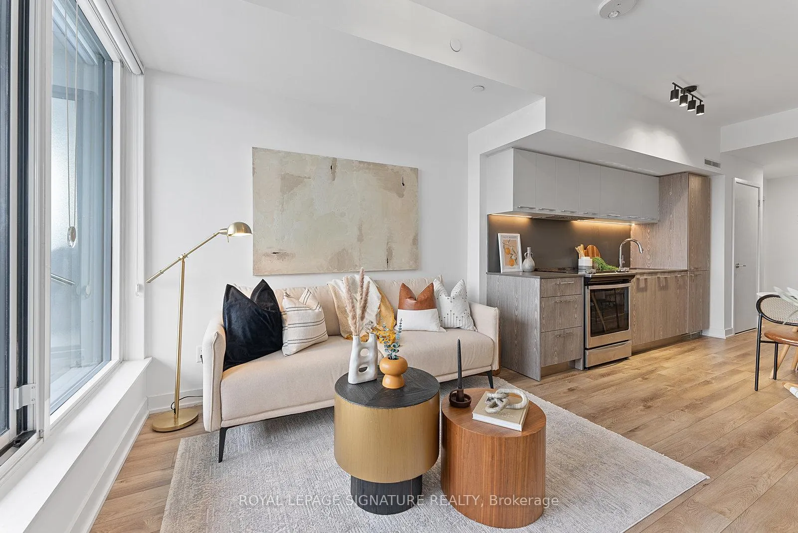 Photo 3 of Unit 821, 30 Baseball Place, Toronto, South Riverdale — HOMEH