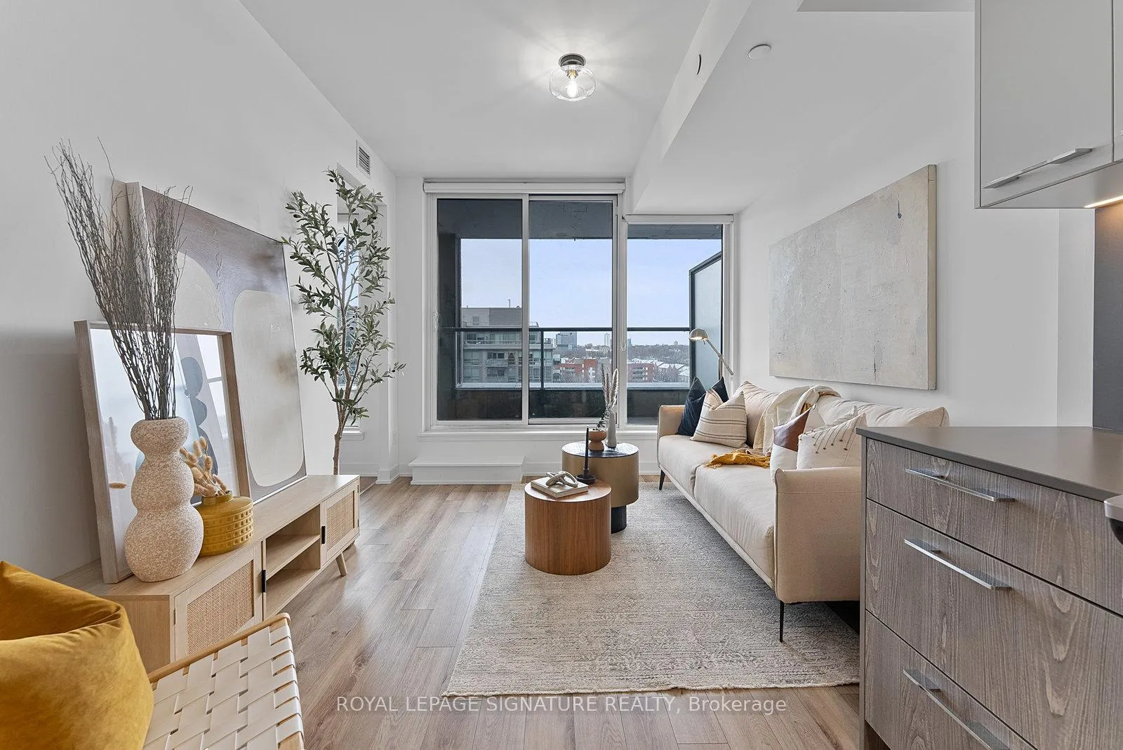 Photo 11 of Unit 821, 30 Baseball Place, Toronto, South Riverdale — HOMEH