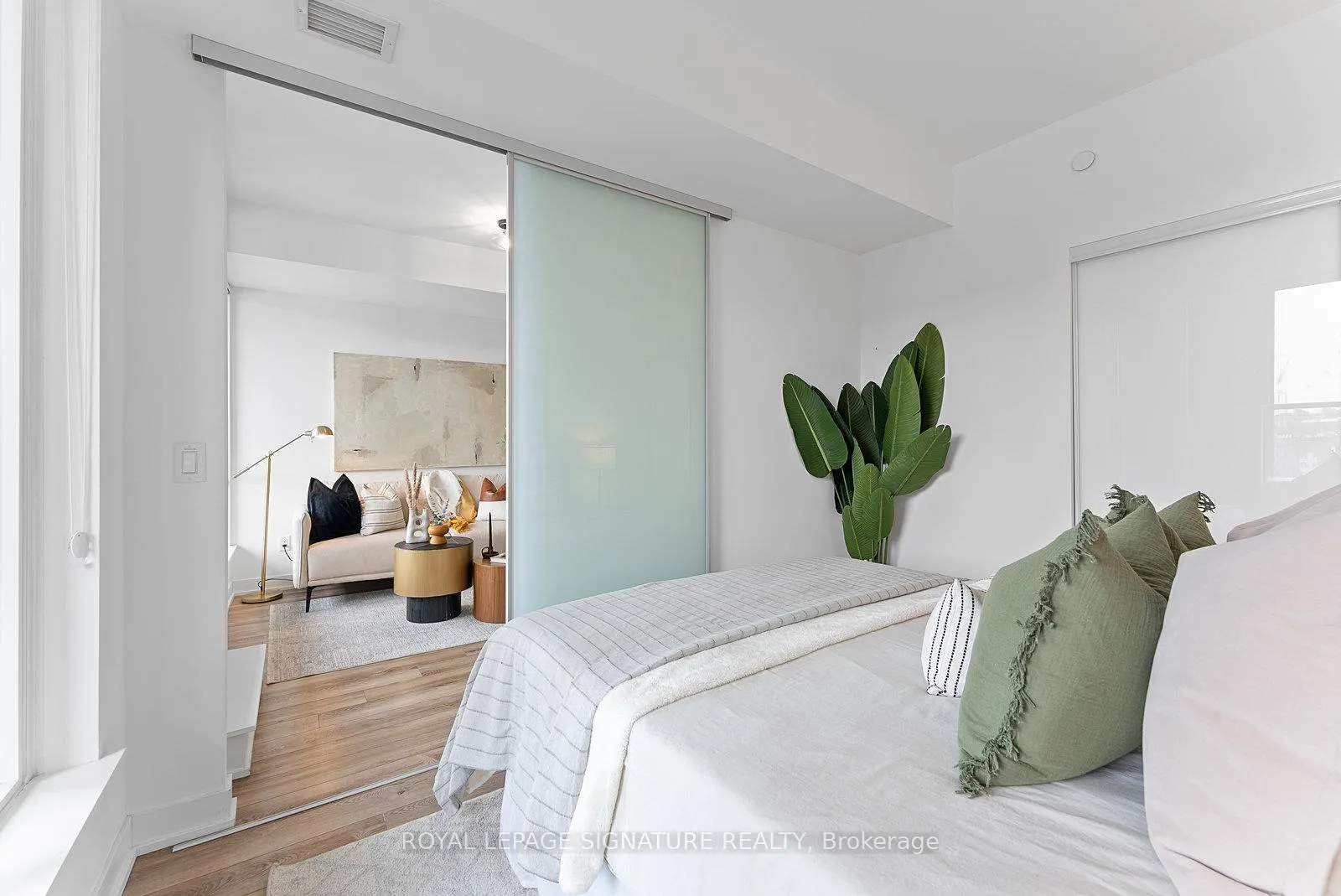 Photo 14 of Unit 821, 30 Baseball Place, Toronto, South Riverdale — HOMEH