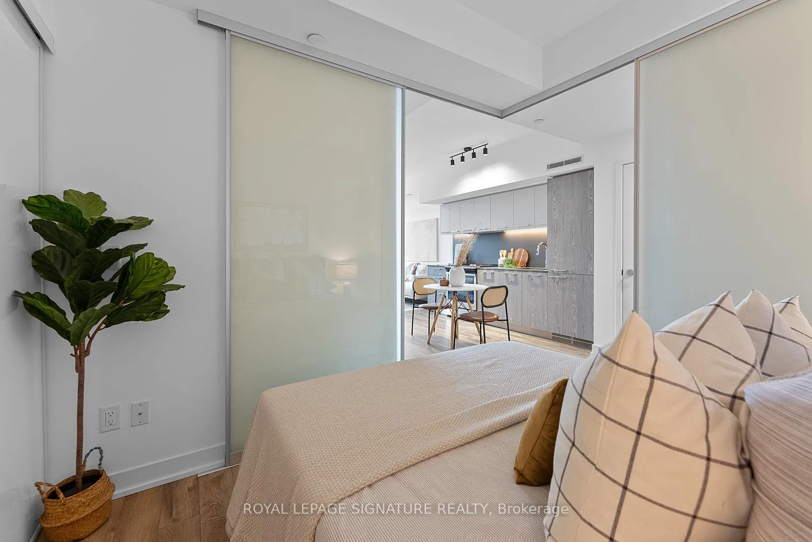 Photo 21 of Unit 821, 30 Baseball Place, Toronto, South Riverdale — HOMEH
