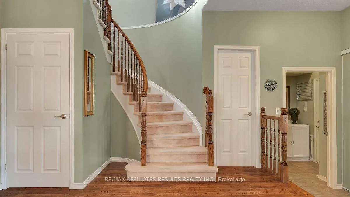 Photo 6 of 41 Fairlop Way, Ottawa, Barrhaven - Longfields — HOMEH