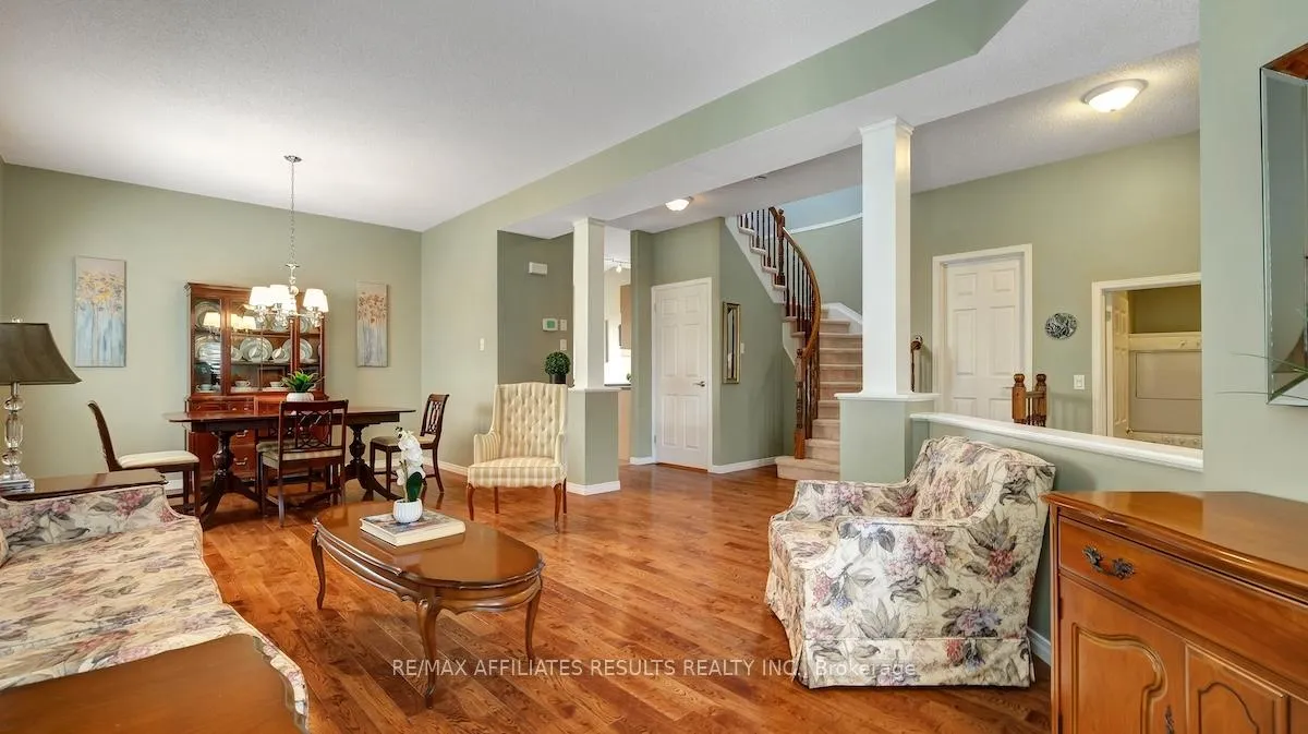 Photo 7 of 41 Fairlop Way, Ottawa, Barrhaven - Longfields — HOMEH