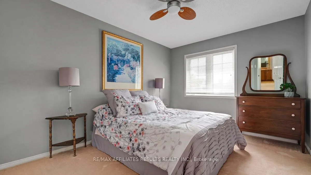 Photo 31 of 41 Fairlop Way, Ottawa, Barrhaven - Longfields — HOMEH