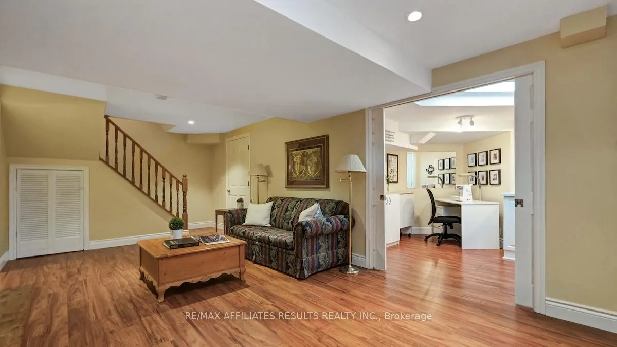 Photo 36 of 41 Fairlop Way, Ottawa, Barrhaven - Longfields — HOMEH