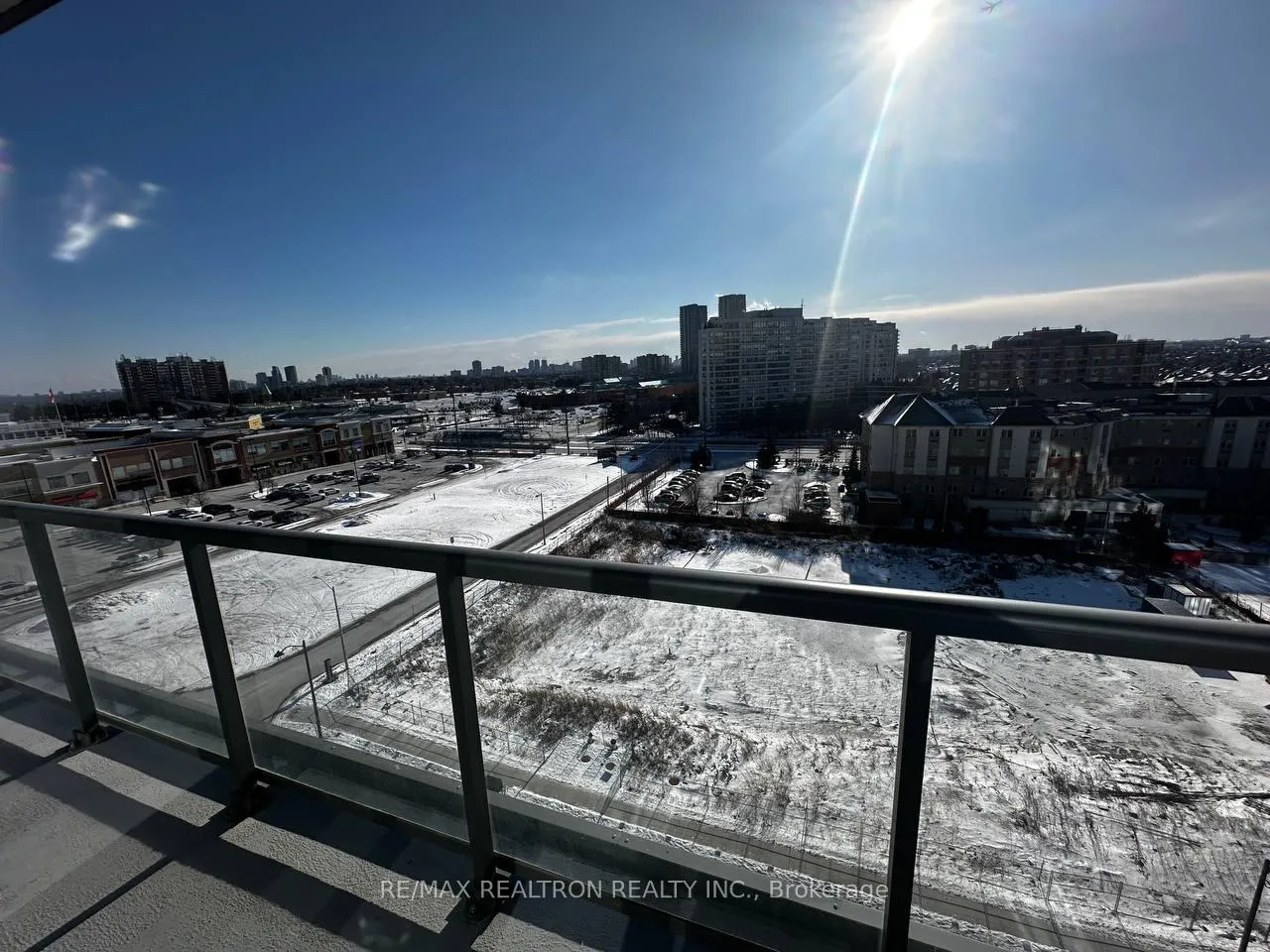 Photo 10 of Unit 906E, 20 Gatineau Drive, Vaughan, Beverley Glen — HOMEH