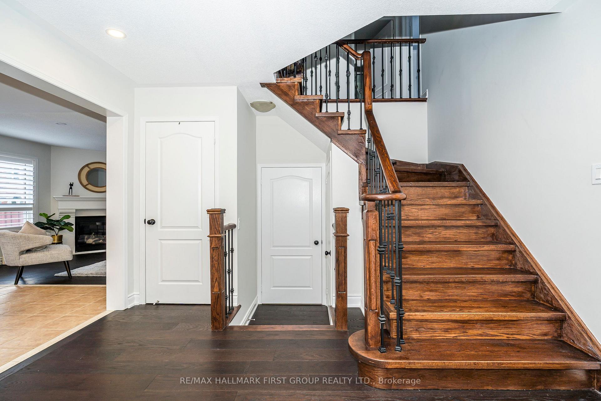 Photo 7 of 3 Jessett Street, Ajax, Northeast Ajax — HOMEH