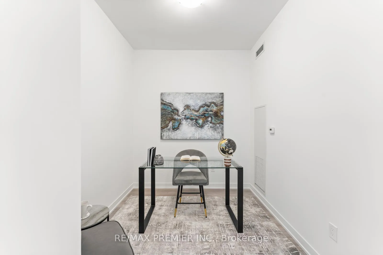 Photo 9 of Unit 1412, 10 Abeja Street, Vaughan, Concord — HOMEH