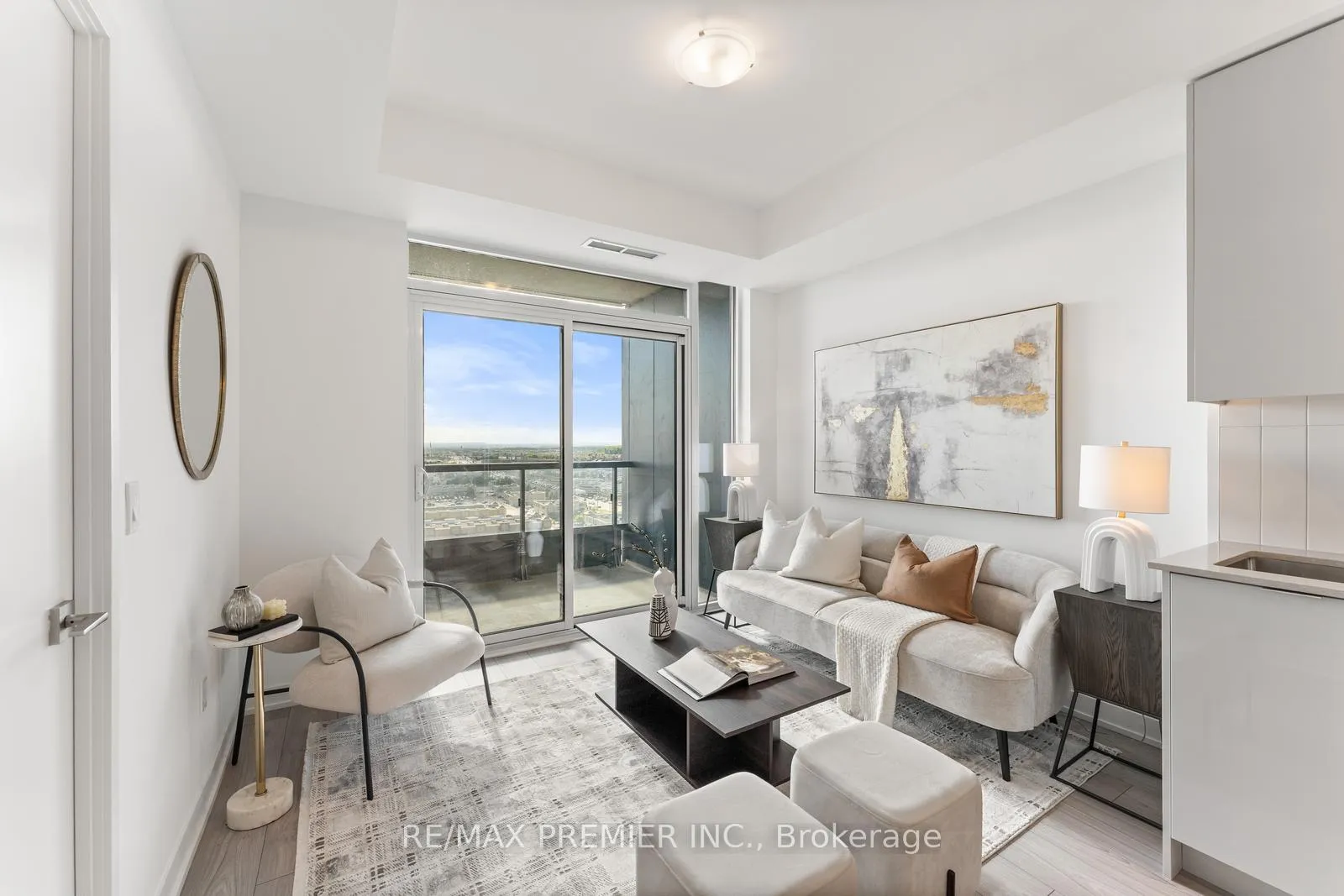 Photo 18 of Unit 1412, 10 Abeja Street, Vaughan, Concord — HOMEH