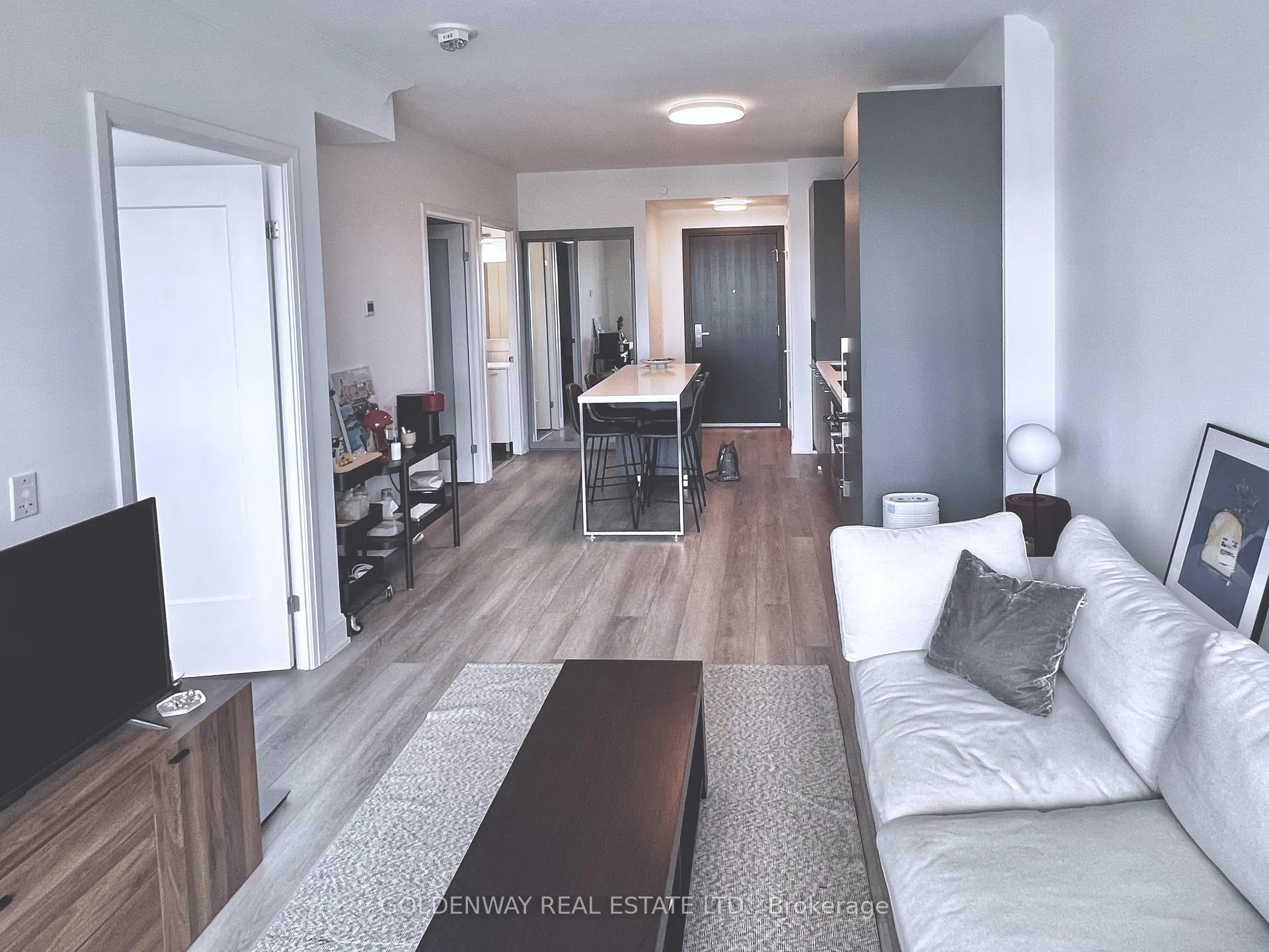 Photo 7 of Unit 2608, 8 Water Walk Drive, Markham, Unionville — HOMEH