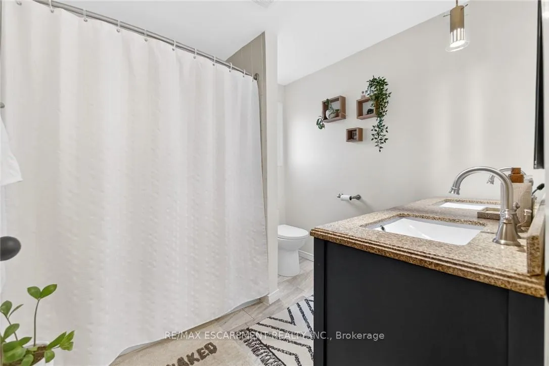 Photo 27 of Unit 15, 23 Watsons Lane, Hamilton, Dundas — HOMEH