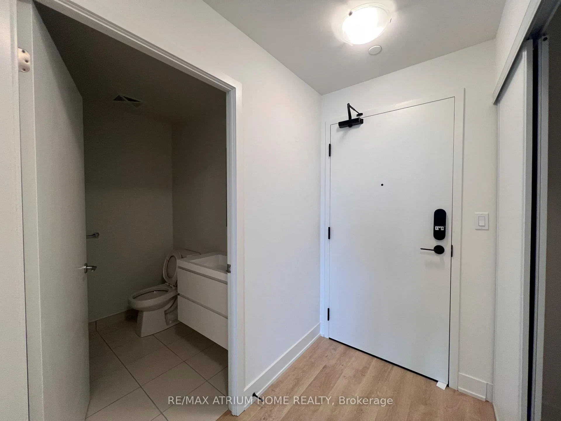 Photo 3 of Unit 1119, 56 Andre de Grasse Street, Markham, Unionville — HOMEH