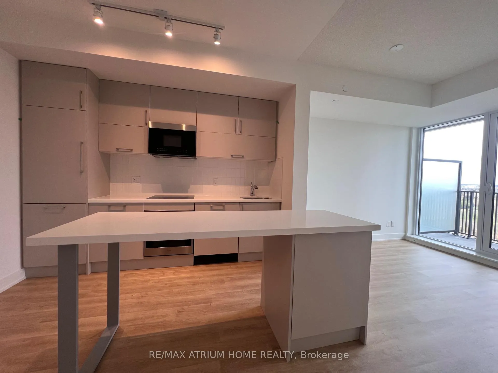 Photo 9 of Unit 1119, 56 Andre de Grasse Street, Markham, Unionville — HOMEH