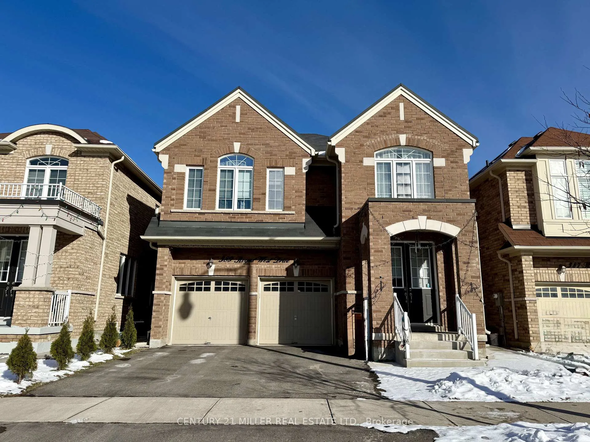 Front of 389 Royal West Drive