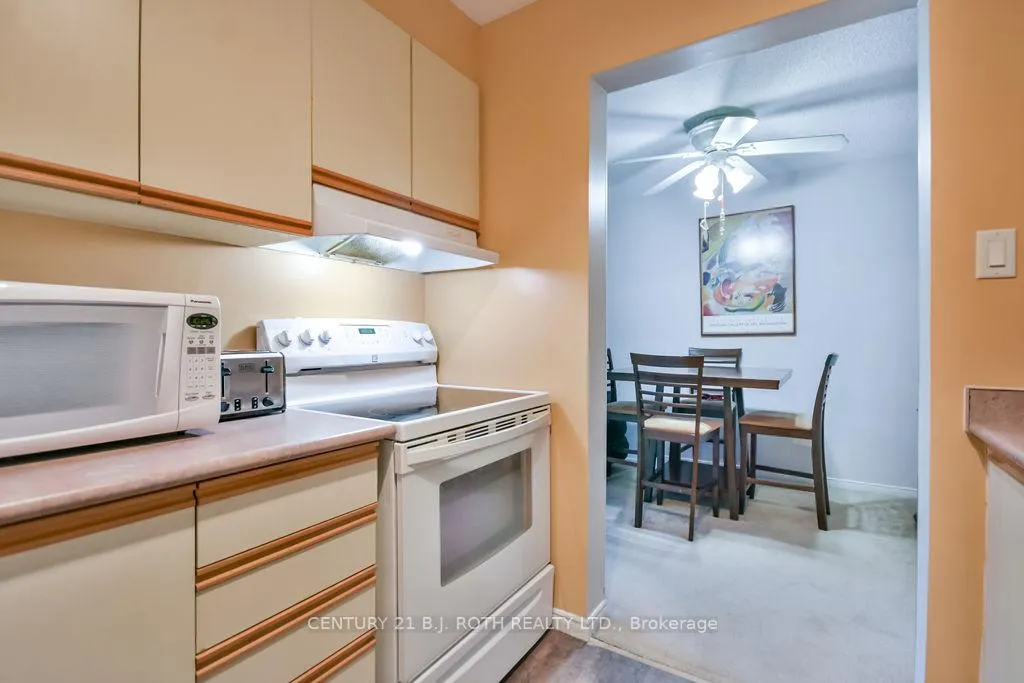 Photo 6 of Unit A7, 175 Edgehill Drive, Barrie, Letitia Heights — HOMEH