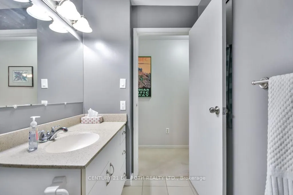 Photo 15 of Unit A7, 175 Edgehill Drive, Barrie, Letitia Heights — HOMEH