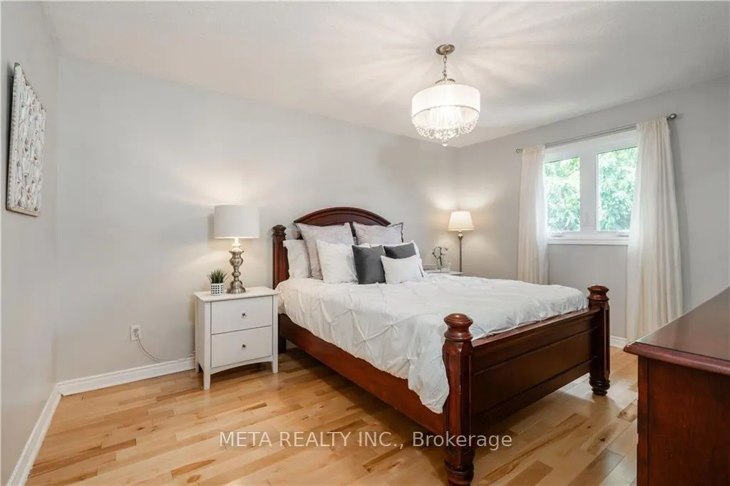 Photo 14 of 1 Resolute(upper Unit) Drive, Hamilton, Rushdale — HOMEH