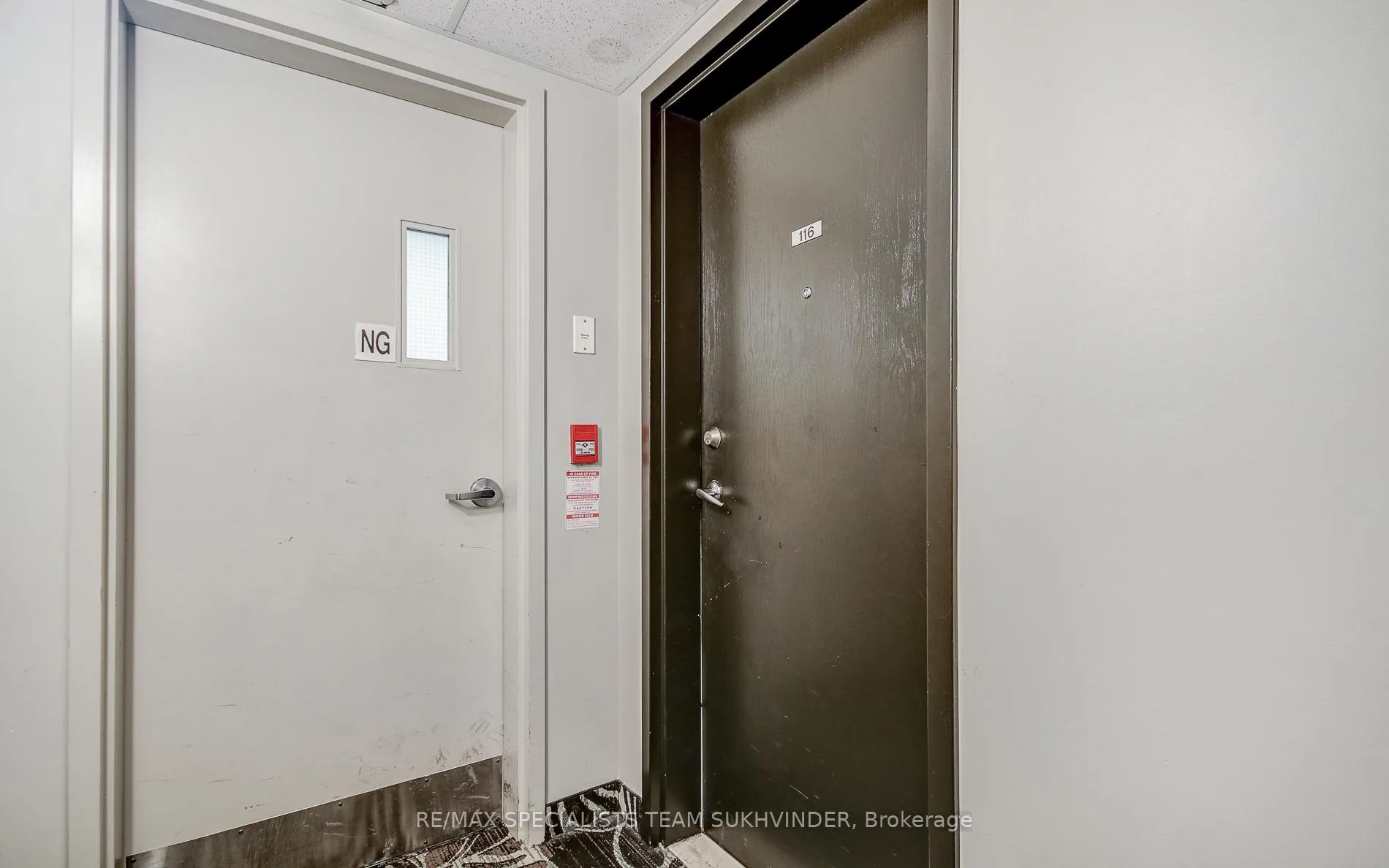 Photo 5 of Unit 116, 7428 Markham Road, Markham, Middlefield — HOMEH