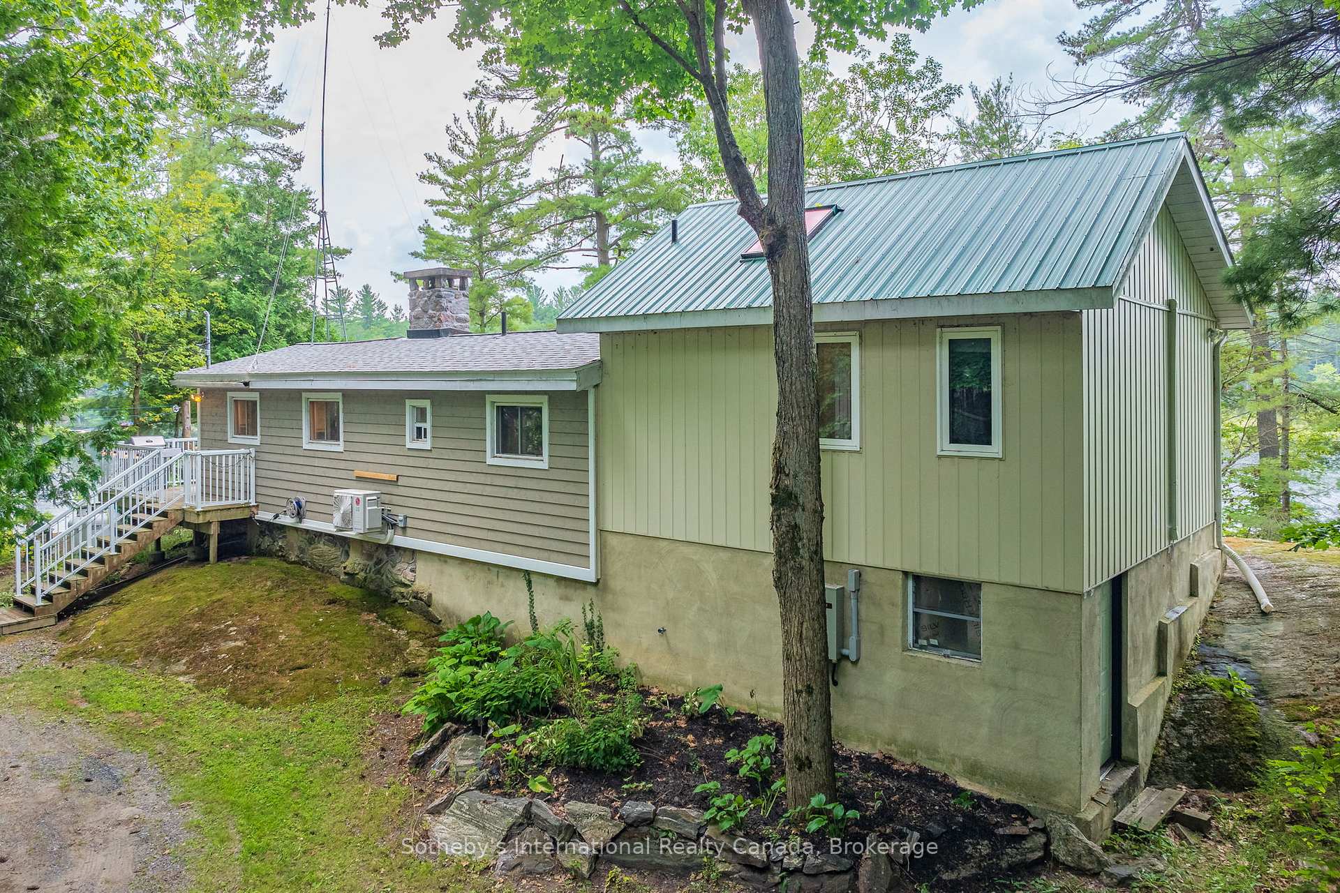 Photo 21 of 1032 Sunset Bay Road N, Gravenhurst, Muskoka (S) — HOMEH