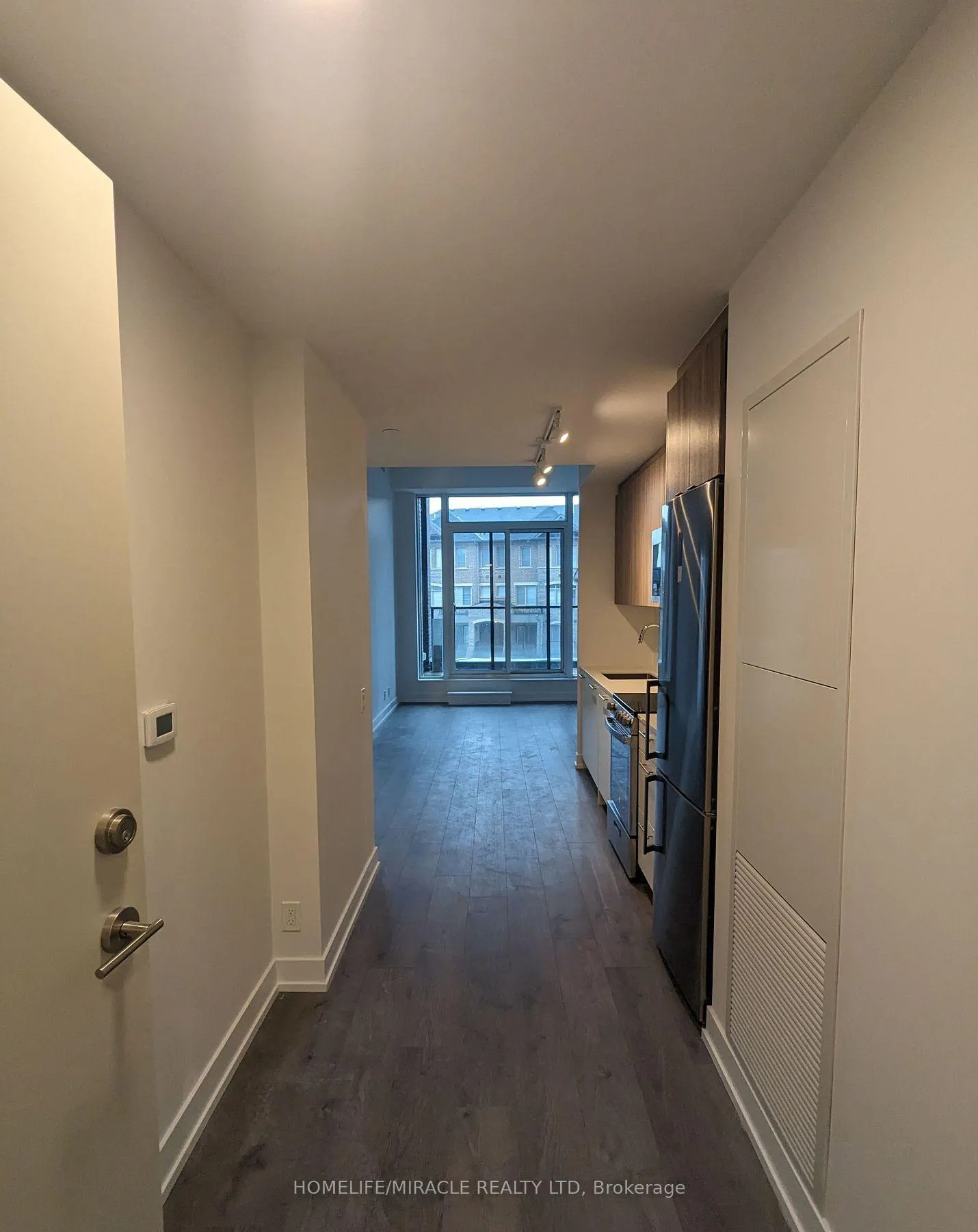 Photo 2 of Unit 212, 215 veterans Drive, Brampton, Northwest Brampton — HOMEH