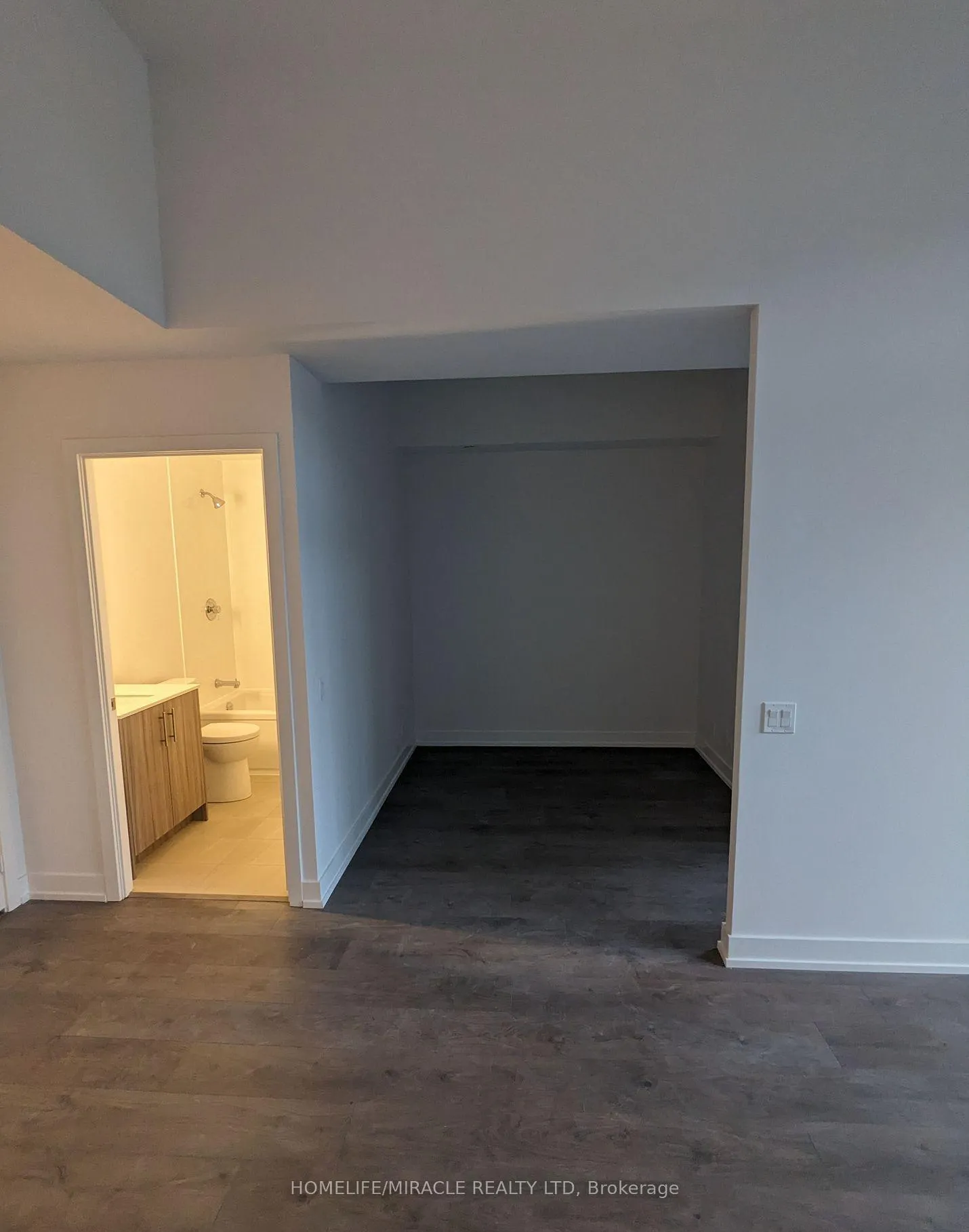 Photo 8 of Unit 212, 215 veterans Drive, Brampton, Northwest Brampton — HOMEH