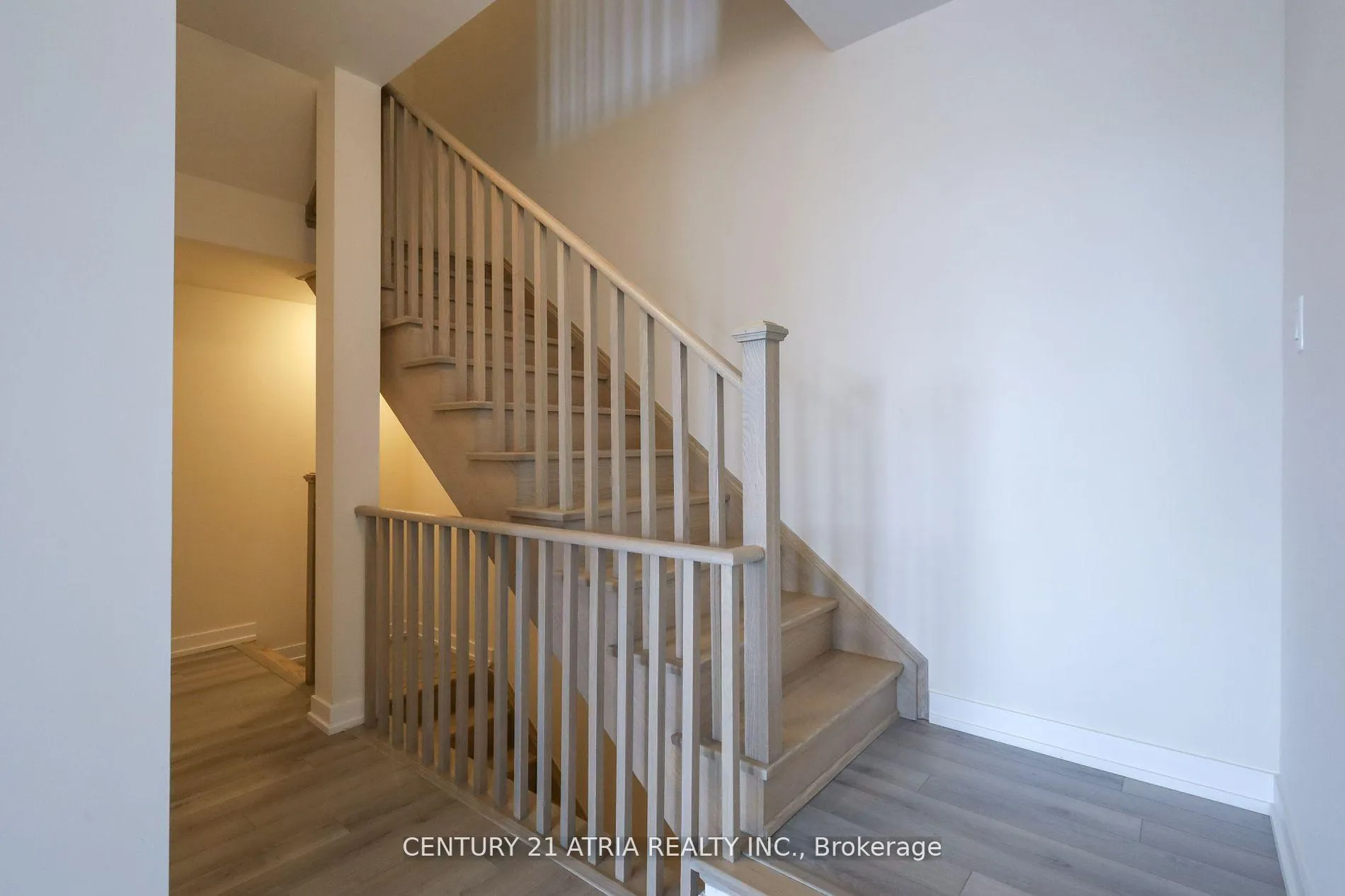 Photo 11 of 20 Dandara Gate, Vaughan, Vaughan Grove — HOMEH