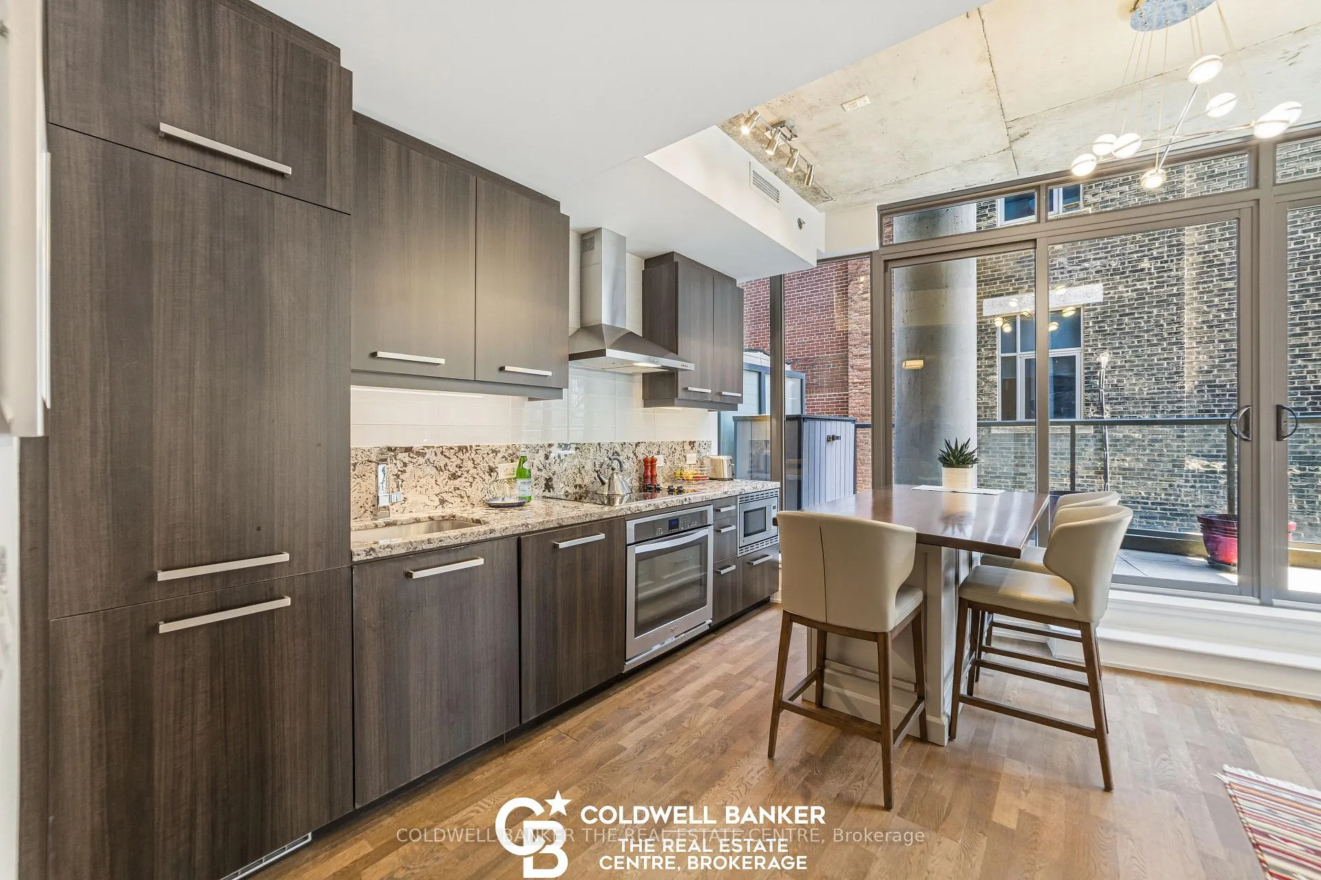 Photo 6 of Unit 408, 15 Beverley Street, Toronto, Kensington-Chinatown — HOMEH
