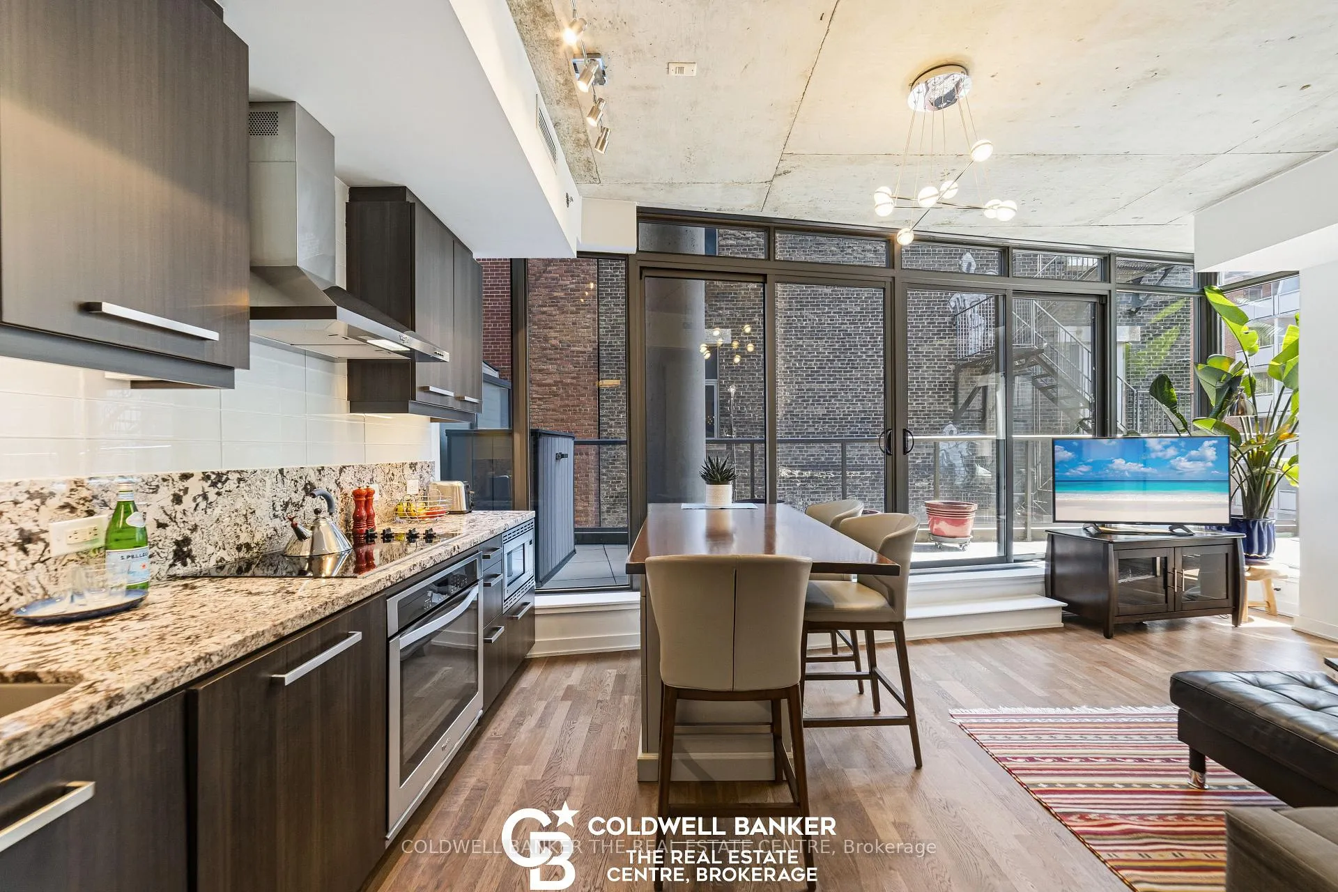 Photo 7 of Unit 408, 15 Beverley Street, Toronto, Kensington-Chinatown — HOMEH