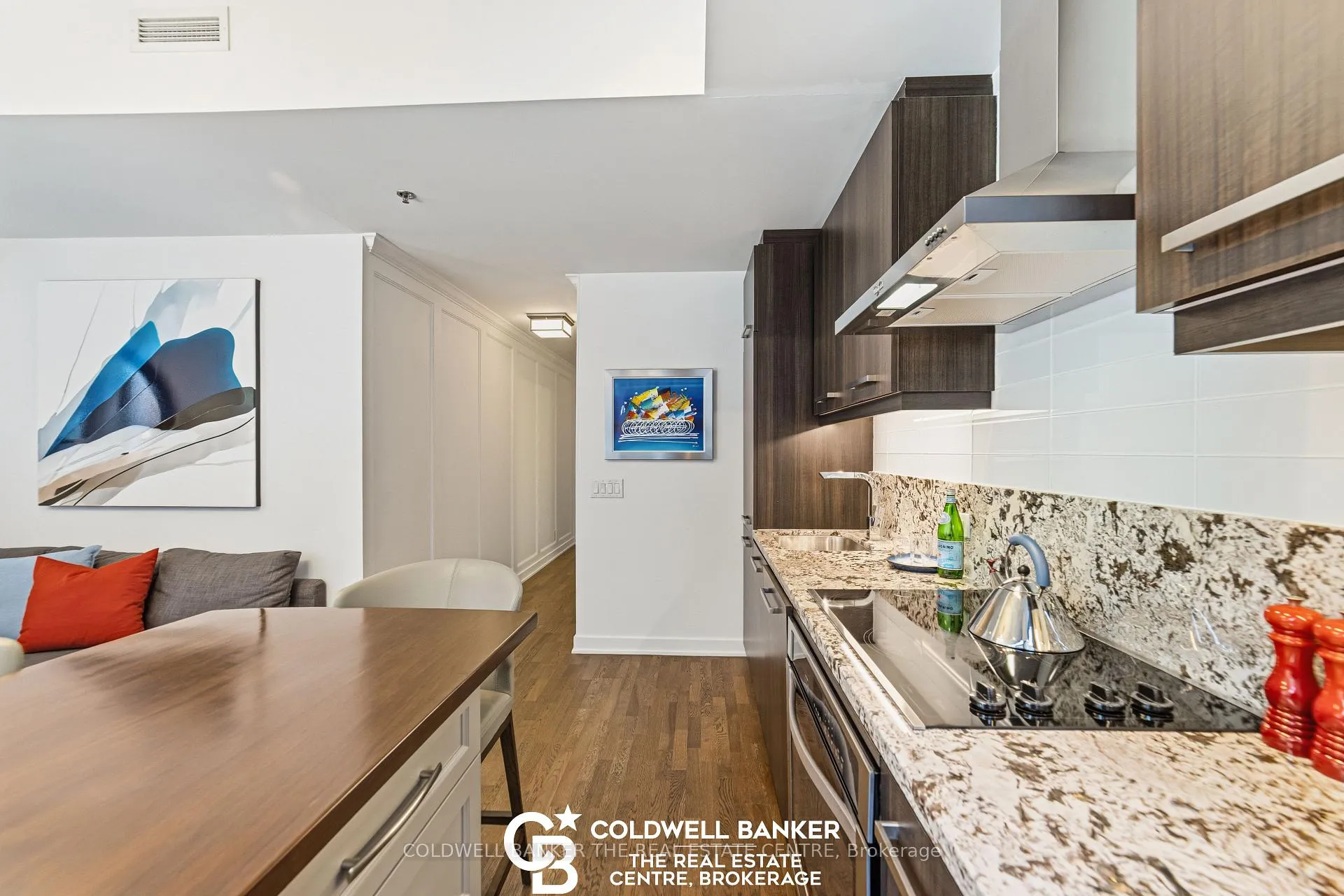 Photo 9 of Unit 408, 15 Beverley Street, Toronto, Kensington-Chinatown — HOMEH