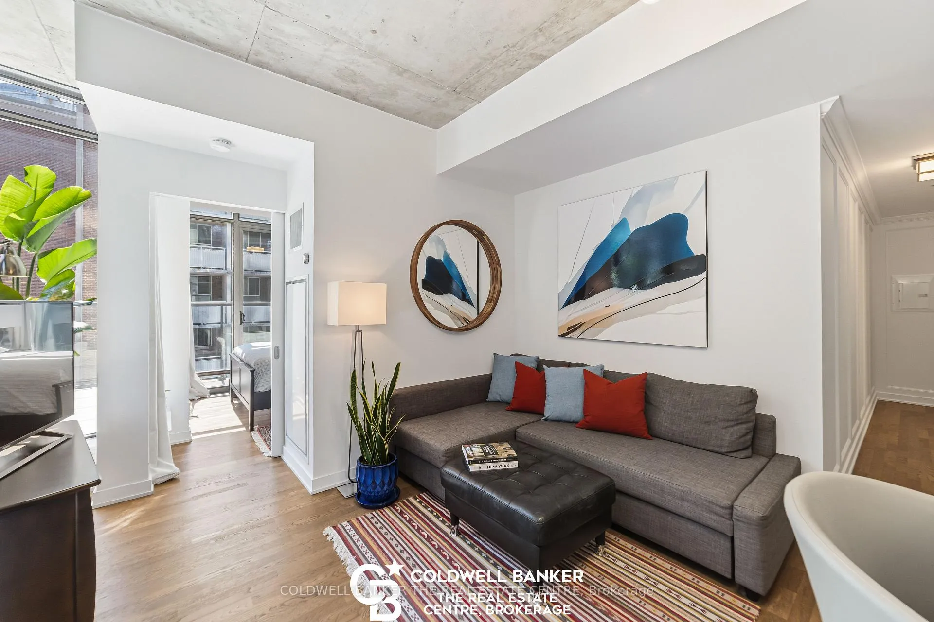 Photo 11 of Unit 408, 15 Beverley Street, Toronto, Kensington-Chinatown — HOMEH