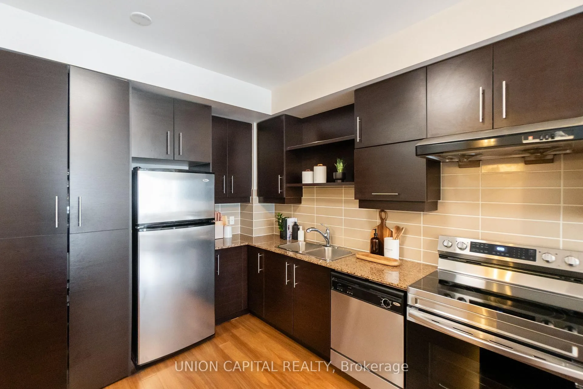 Photo 8 of Unit 1106, 233 South Park Road, Markham, Commerce Valley — HOMEH