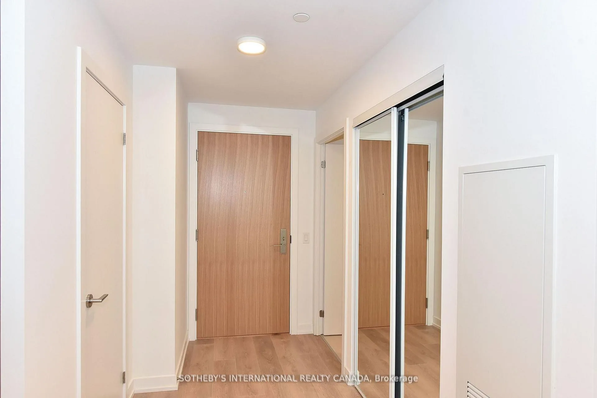 Photo 8 of Unit 526, 150 Logan Avenue, Toronto, South Riverdale — HOMEH