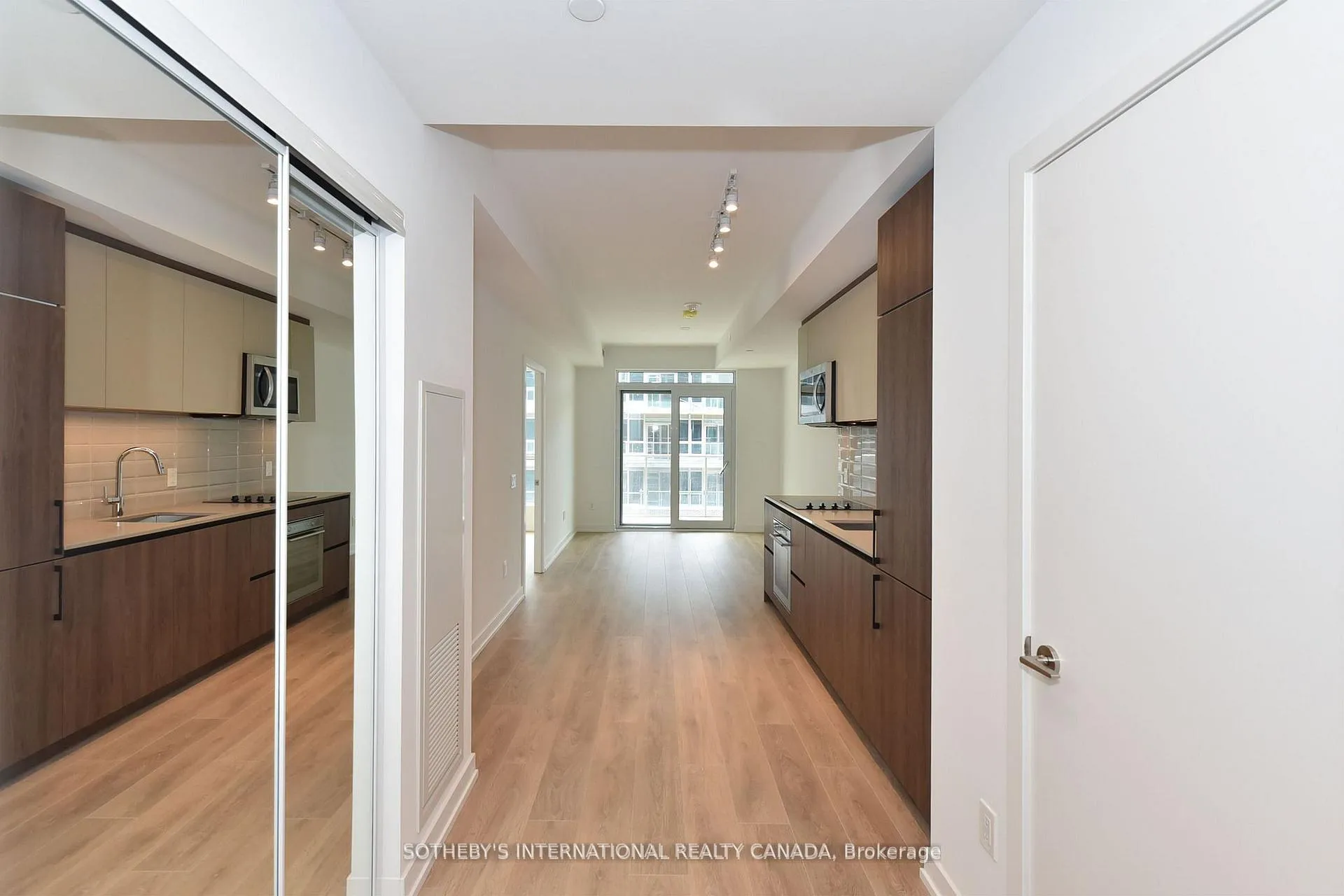 Photo 9 of Unit 526, 150 Logan Avenue, Toronto, South Riverdale — HOMEH