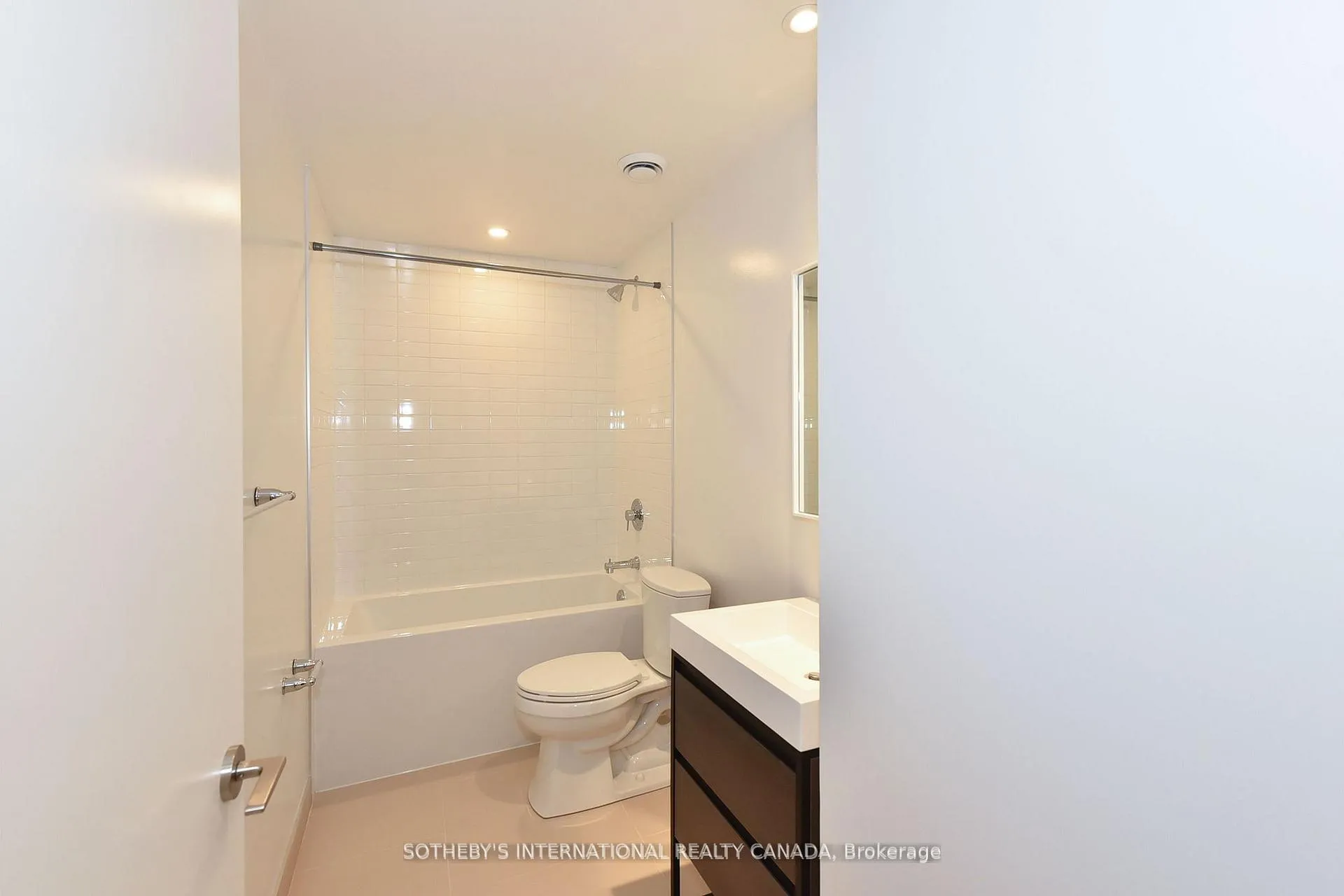 Photo 30 of Unit 526, 150 Logan Avenue, Toronto, South Riverdale — HOMEH