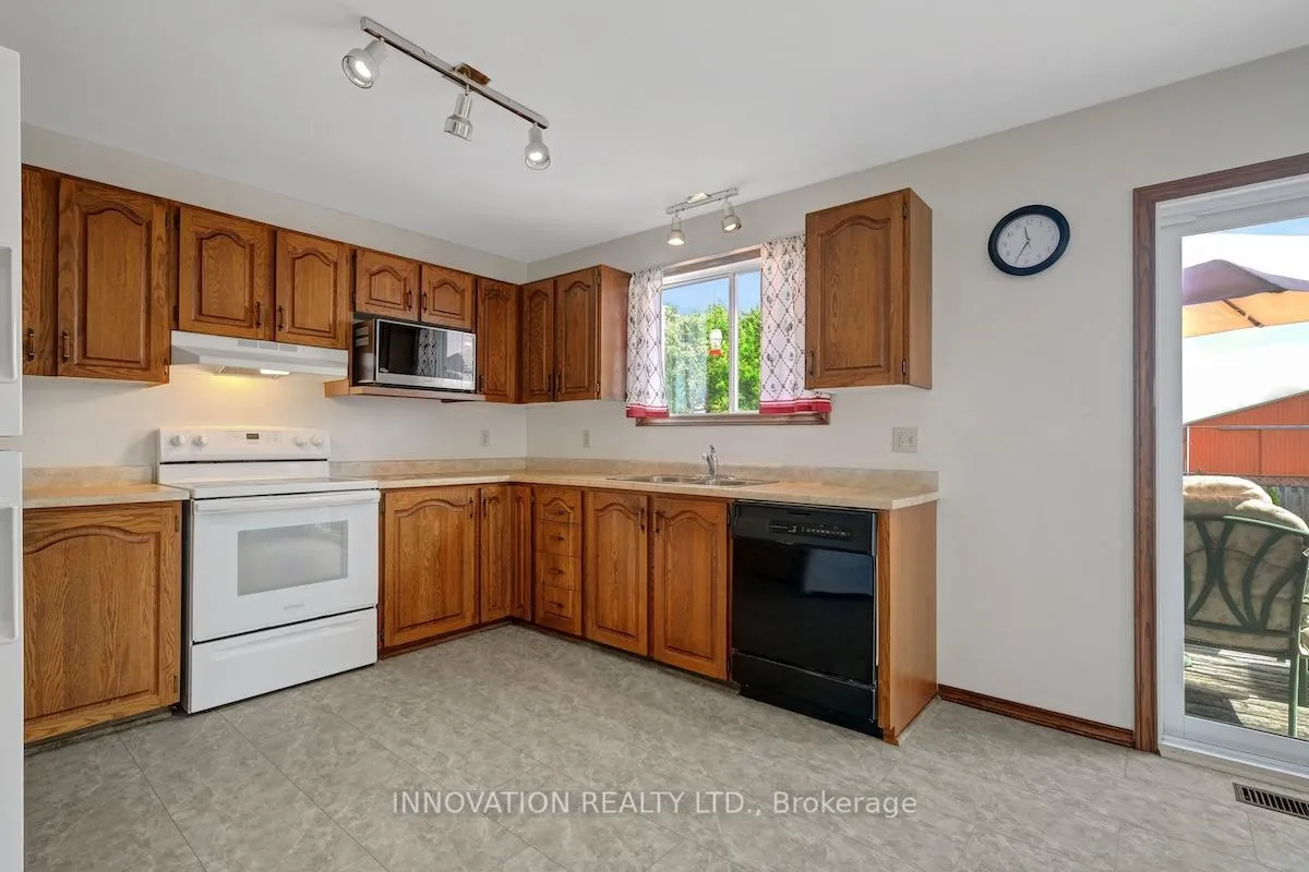 Photo 13 of 1565 Lindsay Road, North Grenville, North Grenville Twp (Kemptville South) — HOMEH