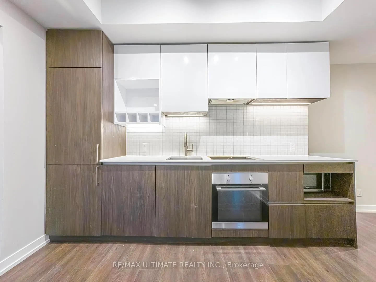 Photo 10 of Unit 3012, 5 Buttermill Avenue, Vaughan, Vaughan Corporate Centre — HOMEH