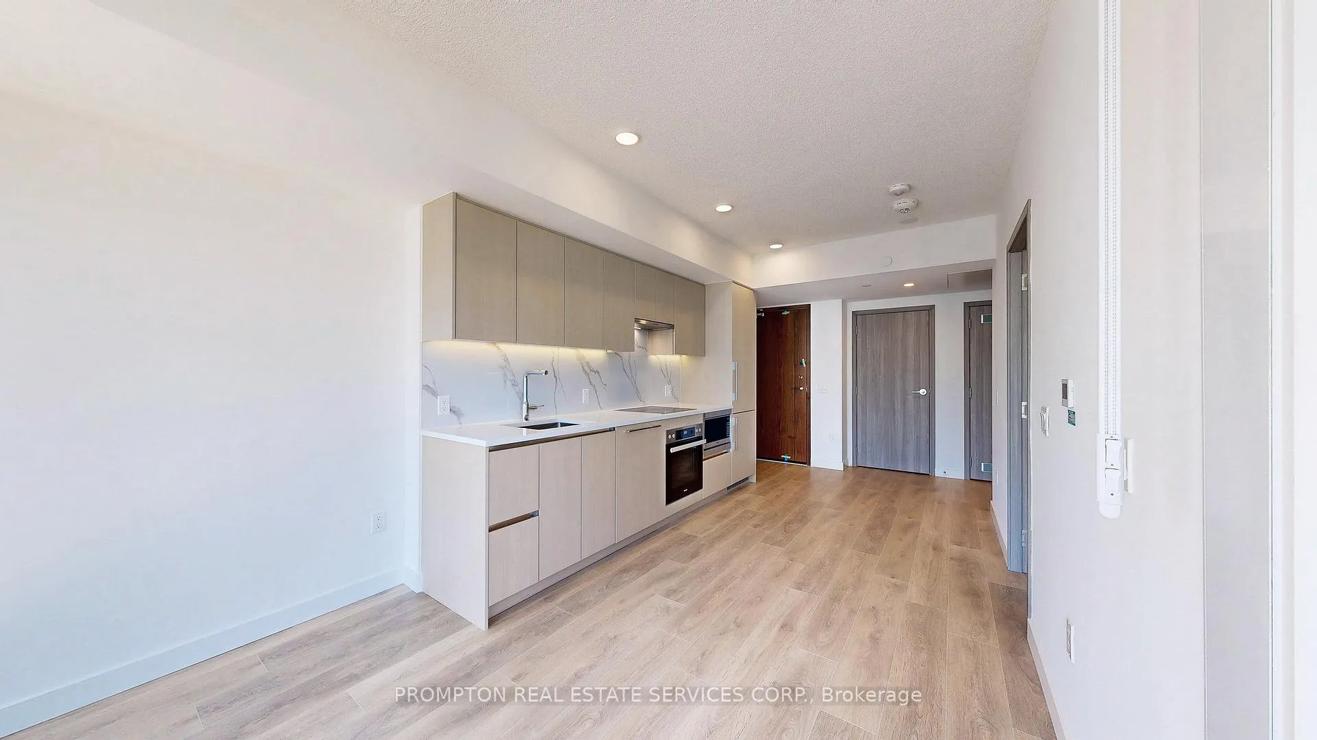 Front of Unit 1812, 1 Concord Cityplace Way