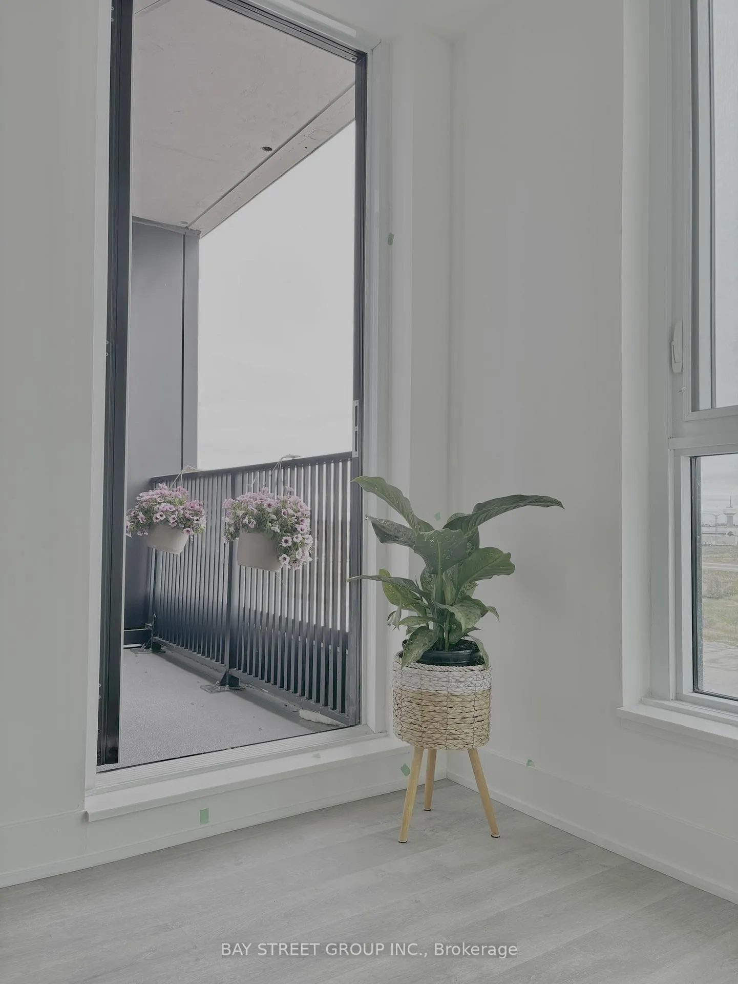 Photo 13 of Unit 1208, 38 Andre De Grasse Street, Markham, Unionville — HOMEH
