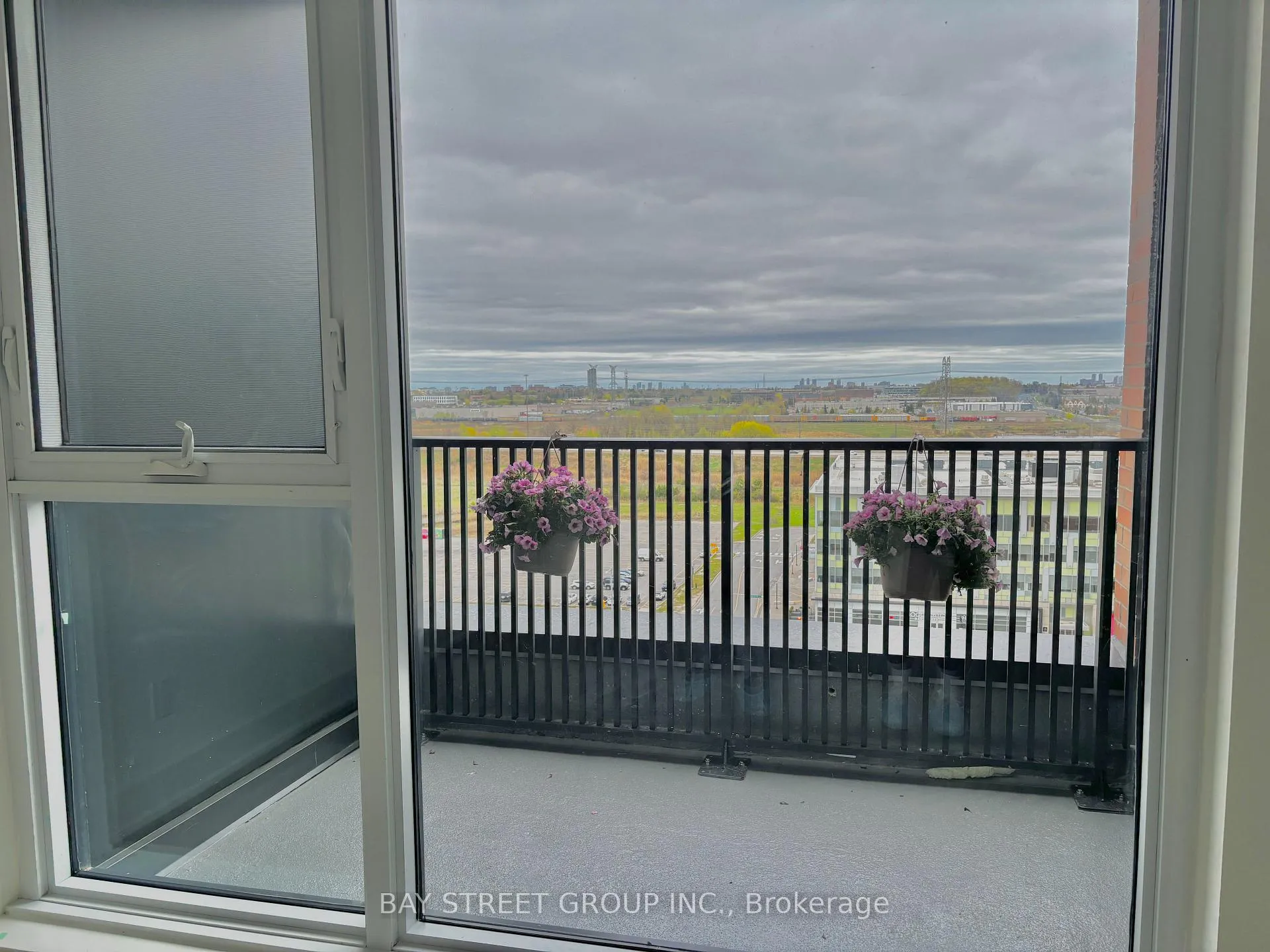 Photo 15 of Unit 1208, 38 Andre De Grasse Street, Markham, Unionville — HOMEH