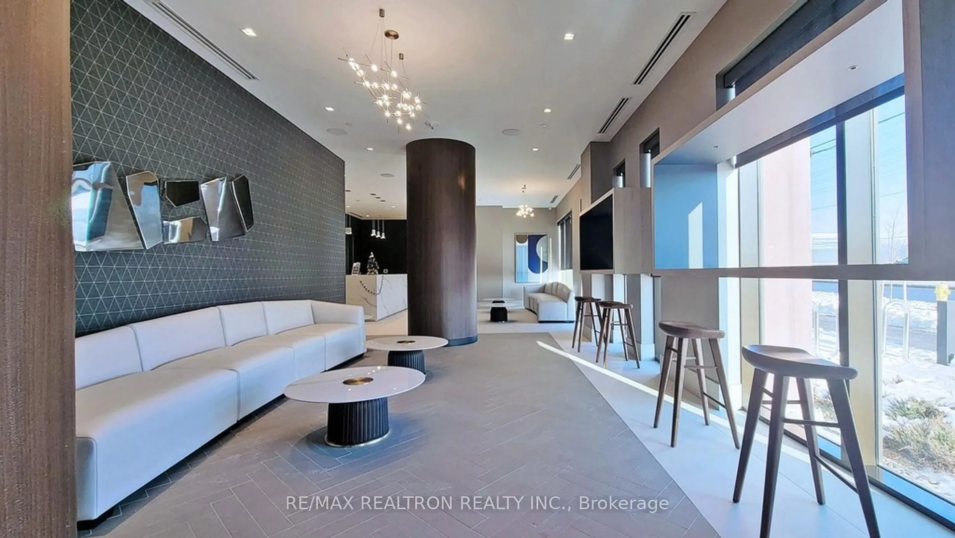 Photo 7 of Unit 2120, 2550 Simcoe Street N, Oshawa, Windfields — HOMEH