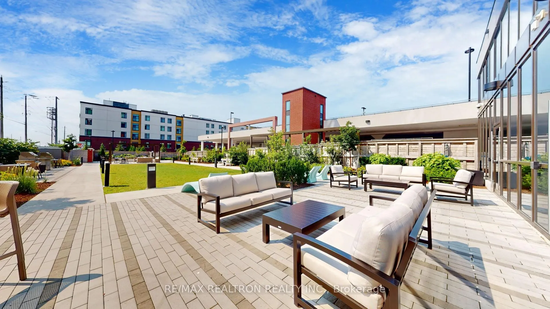 Photo 45 of Unit 2120, 2550 Simcoe Street N, Oshawa, Windfields — HOMEH