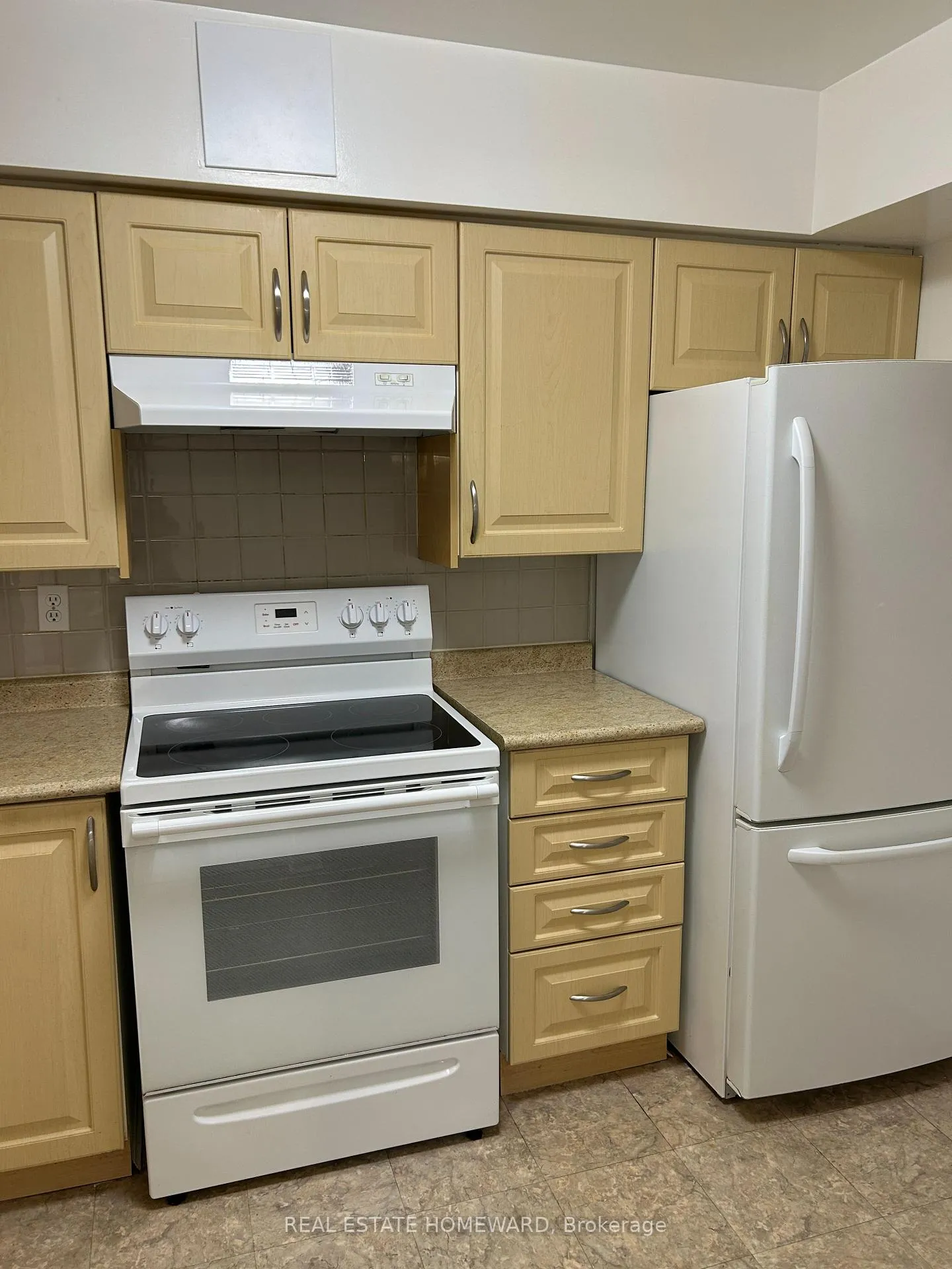 Photo 26 of Unit 1002, 4 Park Vista View, Toronto, East York — HOMEH
