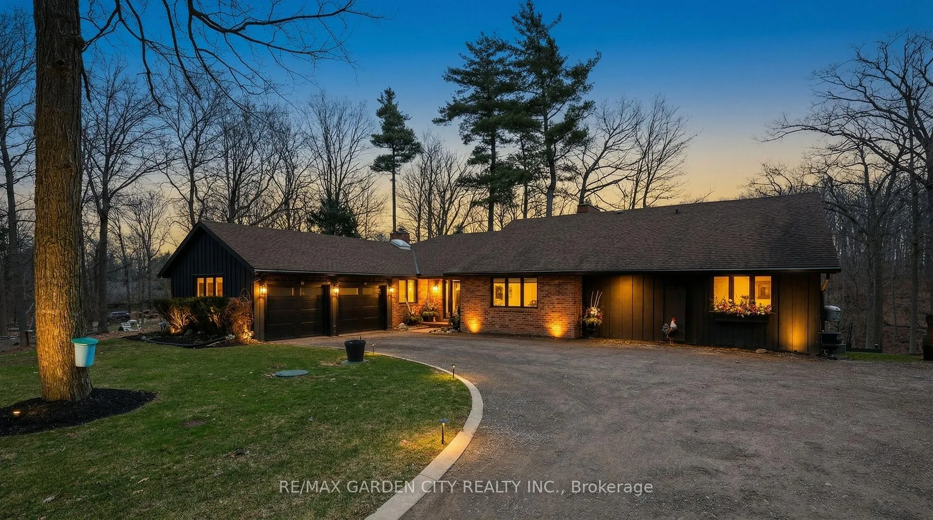 Front of 51 Park Road S